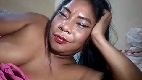 Snapshot of rosmerynava chatting on 02-25-25, 05:19 rosmerynavarro online show from 02-25-25, 05:19