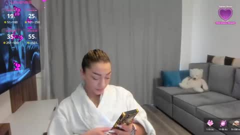 Rossa online show from 04-22-26, 07:00