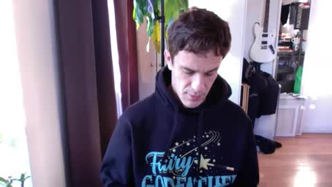 Snapshot of rosscollab chatting on 12-03-25, 12:36 RossCollab online show from 12-03-25, 12:36