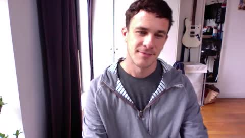 Snapshot of rosscollab chatting on 01-05-26, 06:44 RossCollab online show from 01-05-26, 06:44