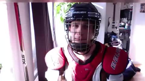 Snapshot of rosscollab chatting on 01-07-26, 02:41 RossCollab online show from 01-07-26, 02:41