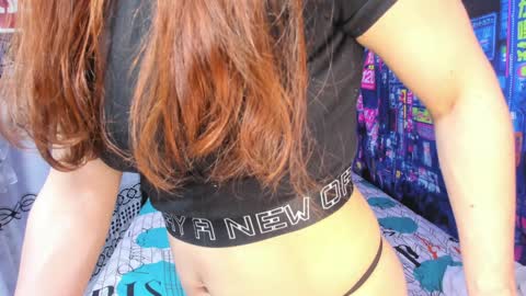 Snapshot of rosse_25 chatting on 01-09-25, 03:34 Would you like to help me with supplementation and sports suits so I can compete in powerlifting online show from 01-09-25, 03:34