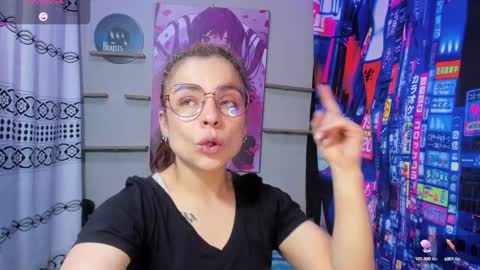 Snapshot of rosse_25 chatting on 01-22-25, 05:38 Would you like to help me with supplementation and sports suits so I can compete in powerlifting online show from 01-22-25, 05:38
