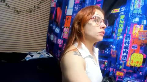 Snapshot of rosse_25 chatting on 02-18-25, 04:26 Would you like to help me with supplementation and sports suits so I can compete in powerlifting online show from 02-18-25, 04:26