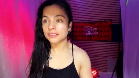 Snapshot of rosse_25 chatting on 10-04-25, 09:07 Would you like to help me with supplementation and sports suits so I can compete in powerlifting online show from 10-04-25, 09:07