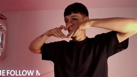 Snapshot of rosse_one chatting on 11-04-25, 11:09 rosse_one online show from 11-04-25, 11:09