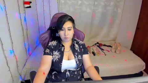 ROSSE DEMOND  online show from 02-21-26, 12:22