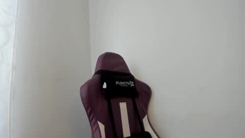 ROSSE DEMOND  online show from 04-24-26, 05:37