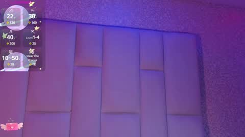 Snapshot of rosselfinoll chatting on 12-26-24, 12:27 Rossel online show from 12-26-24, 12:27