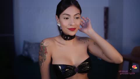 Snapshot of rosseyquiin chatting on 05-09-26, 05:45 Rossey online show from 05-09-26, 05:45