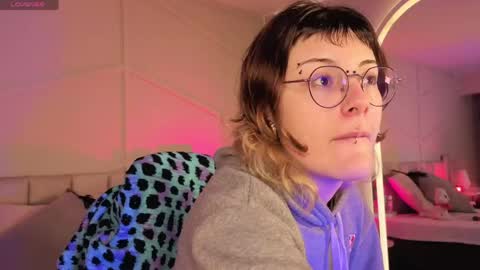 rossiie_hunt_ online show from 05-11-26, 11:38