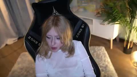 Snapshot of rosy_petal chatting on 09-16-25, 02:12 rosy_petal online show from 09-16-25, 02:12