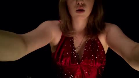 Snapshot of rosy_petal chatting on 10-17-25, 06:32 rosy_petal online show from 10-17-25, 06:32