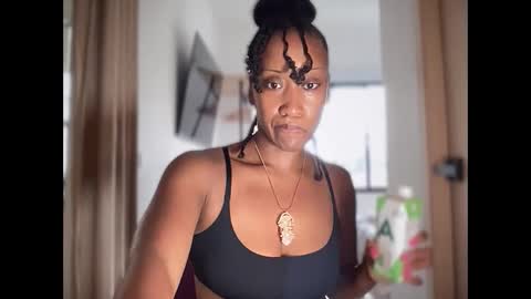 Rosy Coco online show from 02-19-25, 04:00