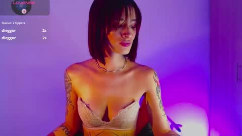 Snapshot of rot_wallace chatting on 10-24-25, 10:50 rot_wallace online show from 10-24-25, 10:50