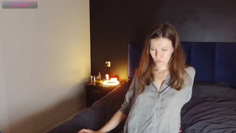 Snapshot of roter_rita chatting on 10-27-25, 01:48 roter_rita online show from 10-27-25, 01:48