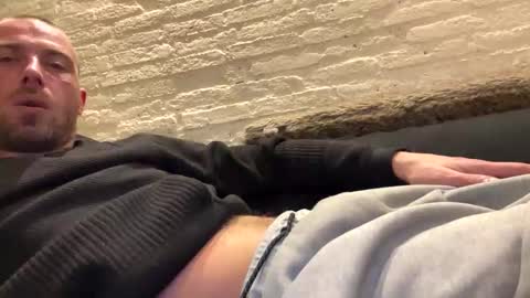 rotteei1 online show from 02-16-26, 09:22