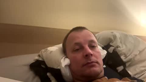 Snapshot of rotunda1874 chatting on 02-12-25, 12:48 rotunda1874 online show from 02-12-25, 12:48