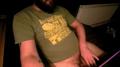 Snapshot of roughwonder chatting on 09-12-25, 02:44 Luke online show from 09-12-25, 02:44