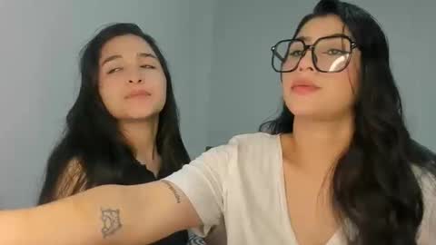 Snapshot of rous_and_sweet09 chatting on 05-19-26, 03:13 rous_and_sweet09 online show from 05-19-26, 03:13