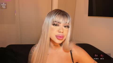 Snapshot of rouse_hallberg_ chatting on 11-25-25, 10:54 DREAM online show from 11-25-25, 10:54