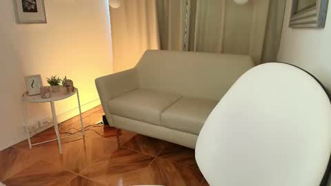 Snapshot of rousee_v chatting on 03-13-26, 12:01 Rousee online show from 03-13-26, 12:01