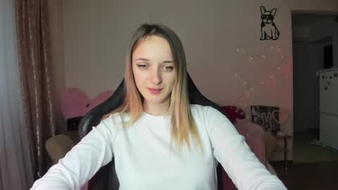 Snapshot of rousereed chatting on 05-01-26, 11:15 Rouse online show from 05-01-26, 11:15