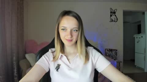 Snapshot of rousereed chatting on 06-05-26, 06:52 Rouse online show from 06-05-26, 06:52