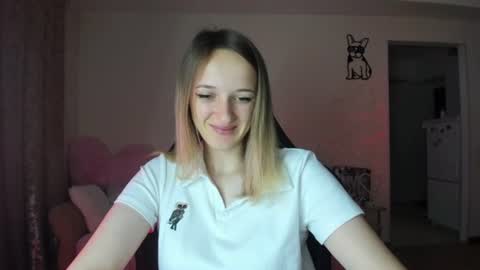 Snapshot of rousereed chatting on 06-11-26, 05:27 Rouse online show from 06-11-26, 05:27