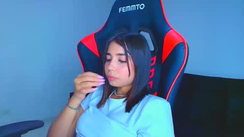 rousse_violet online show from 09-13-25, 10:20