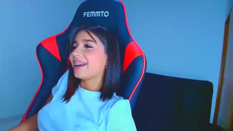 rousse_violet online show from 09-26-25, 10:47