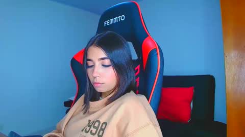 rousse_violet online show from 01-16-26, 01:53