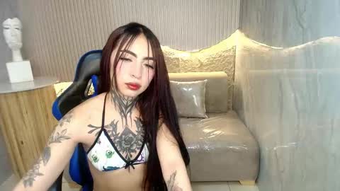 Roux  online show from 10-07-25, 07:55