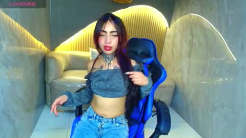 Roux  online show from 02-23-26, 08:28