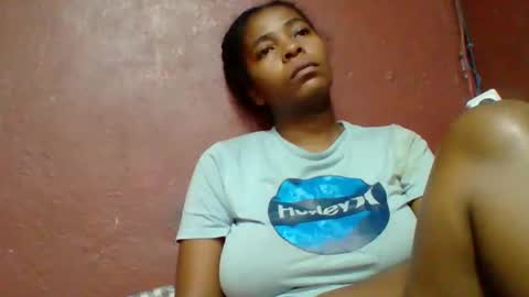 rovaelyah online show from 04-15-26, 02:29