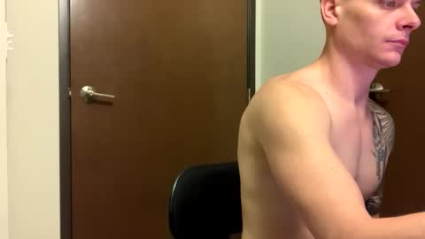 roverone89 online show from 03-03-26, 01:34