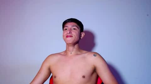 rowanboy23 online show from 05-29-26, 04:05