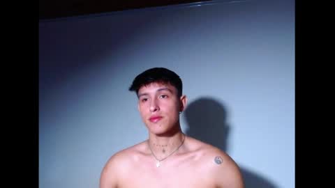 rowanboy23 online show from 07-04-26, 11:55