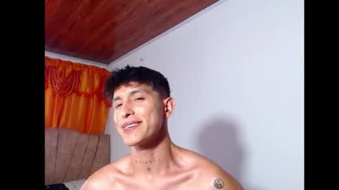 rowanboy23 online show from 07-26-26, 07:43