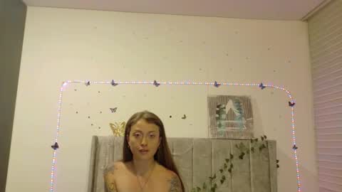 roxana8885 online show from 03-17-26, 01:54