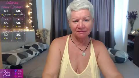 Roxana online show from 05-21-26, 01:12