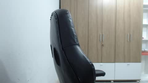 Snapshot of roxanalove7 chatting on 05-21-26, 11:12 Roxana online show from 05-21-26, 11:12