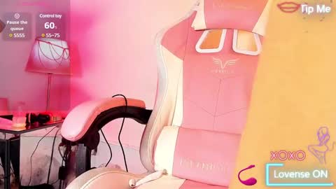 Roxane  online show from 01-20-25, 10:18