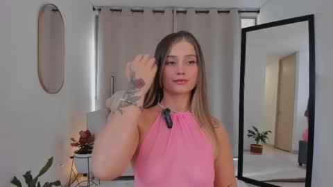 R O X I E  online show from 09-13-25, 08:52