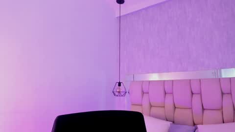 Snapshot of roxie_summers chatting on 01-05-25, 10:21 Roxie online show from 01-05-25, 10:21