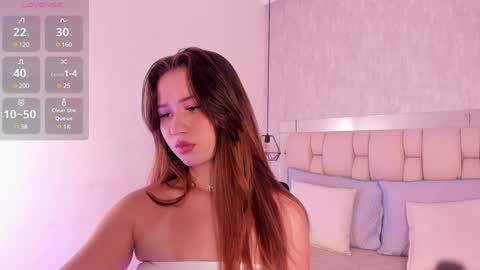 Snapshot of roxie_summers chatting on 01-10-25, 08:48 Roxie online show from 01-10-25, 08:48