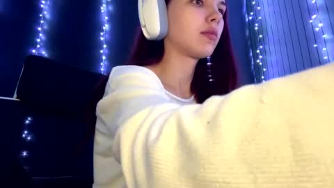 Hana online show from 06-10-26, 03:11