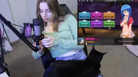 roxie online show from 10-09-25, 08:40