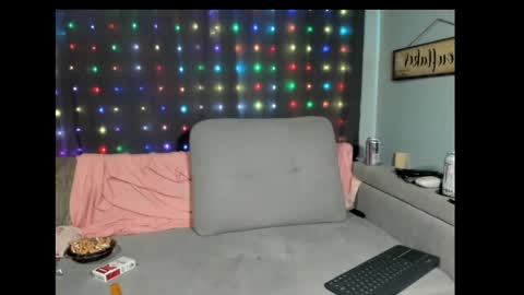 roxihazeleyes online show from 02-17-25, 03:15