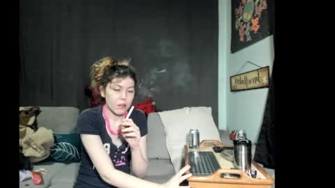 roxihazeleyes online show from 06-08-26, 12:36